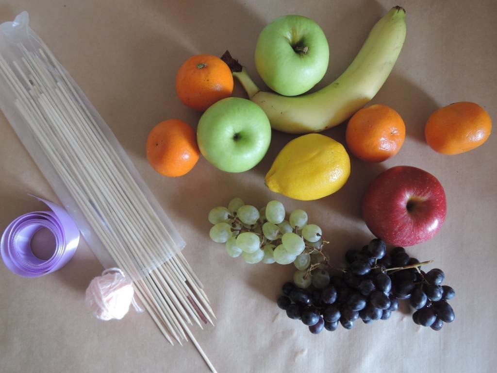 ингредиенты для букета из фруктов